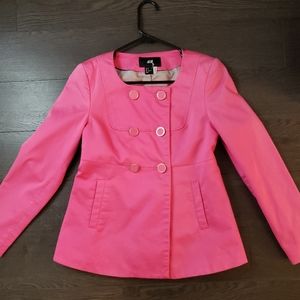 Selling beautiful and well kept jacket from H&M